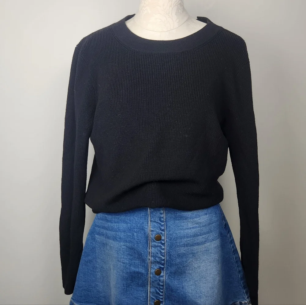 Aritzia 100% Wool Black Sweater Balletcore Open Scoop Back Size Small - Picture 2 of 14